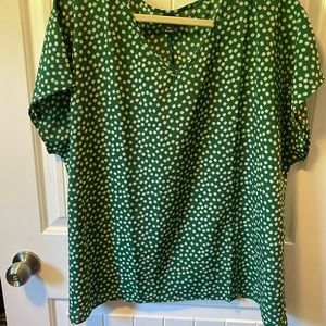 Shein Green and White Top Size 2XL